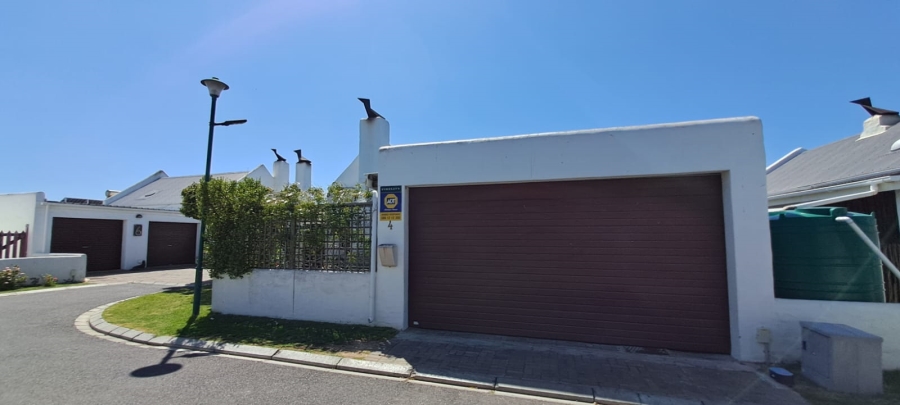 3 Bedroom Property for Sale in Laaiplek Western Cape